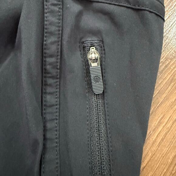 Lululemon Tracker Shorts Lined Black Sz 8 Athleisure Active Tennis Pickleball - Picture 7 of 8